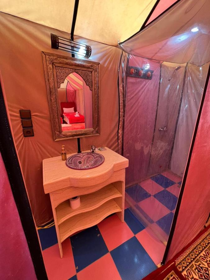 Nomad Luxury Camp 호텔 메르주가 외부 사진