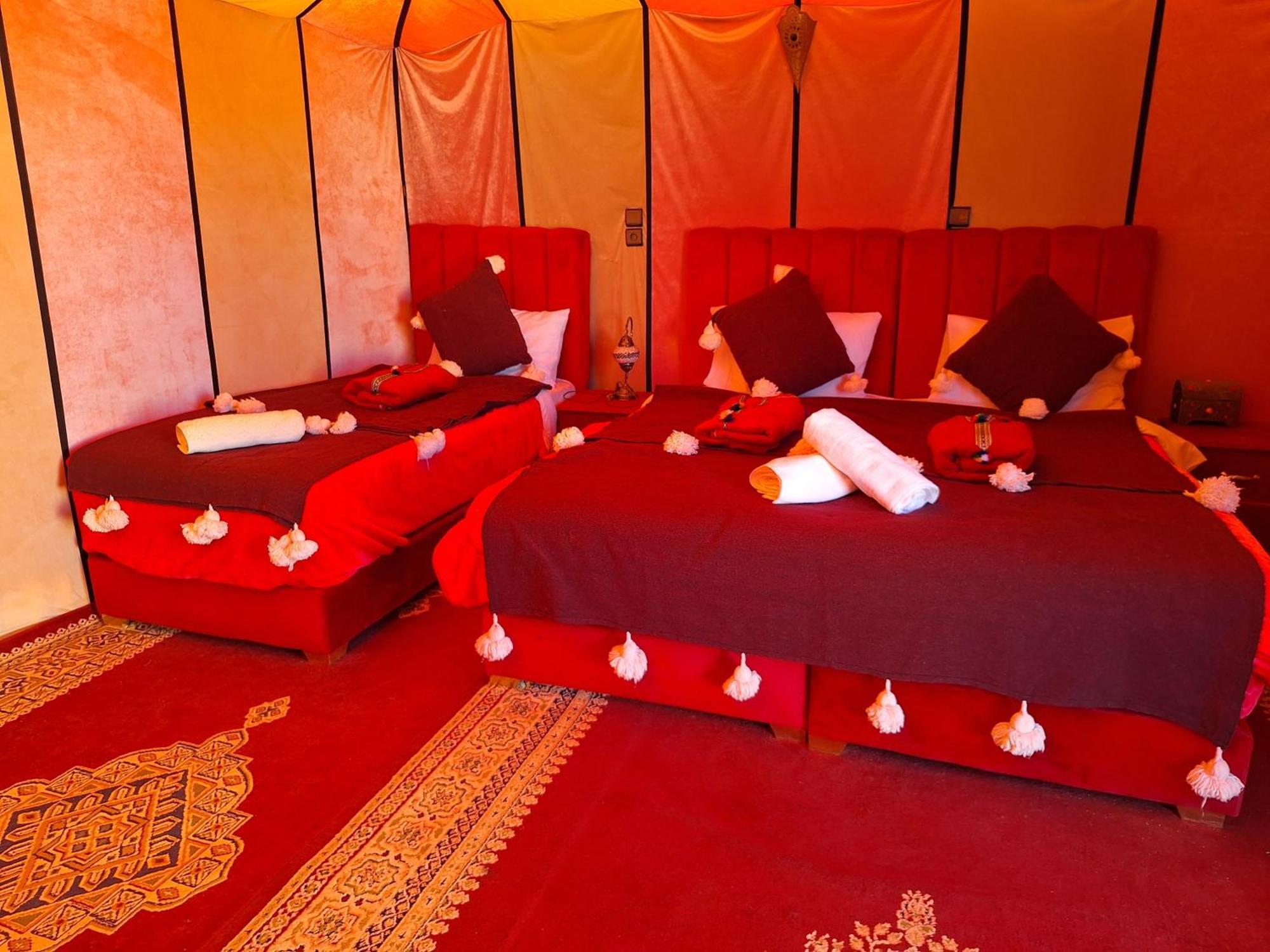 Nomad Luxury Camp 호텔 메르주가 외부 사진