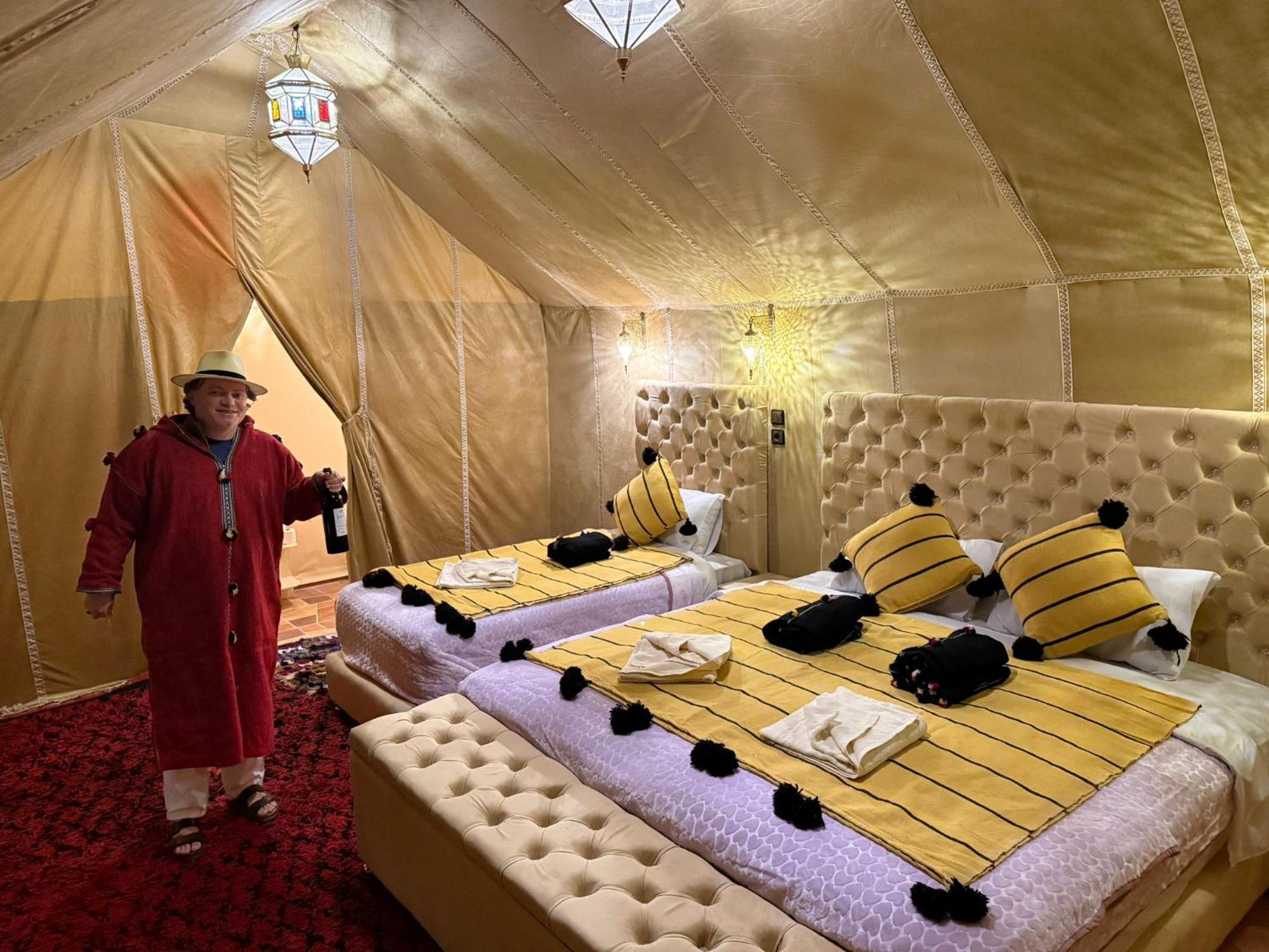 Nomad Luxury Camp 호텔 메르주가 외부 사진