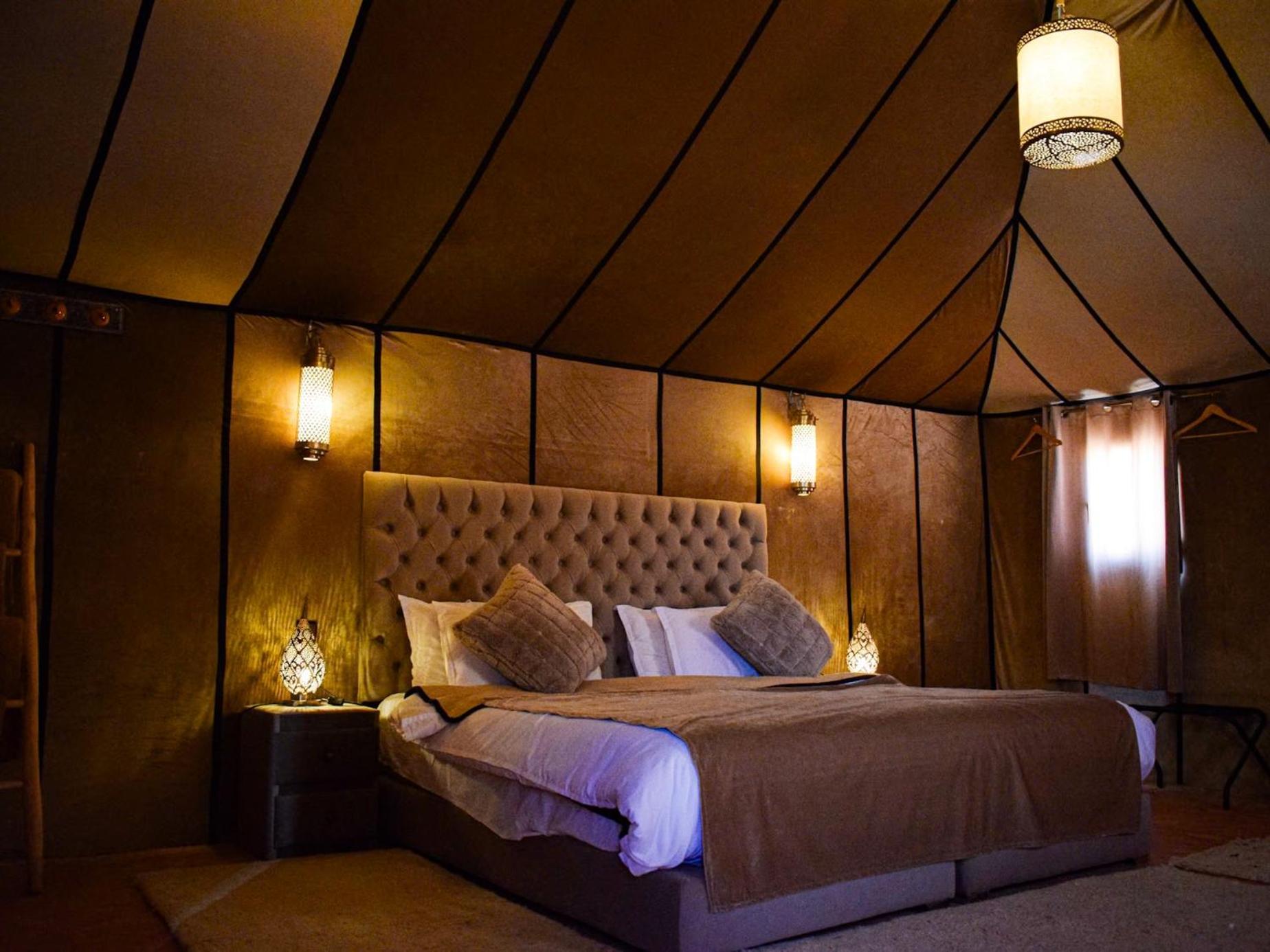 Nomad Luxury Camp 호텔 메르주가 외부 사진